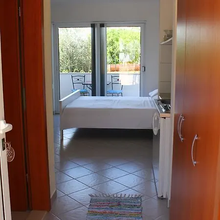 Yerkovic شقة