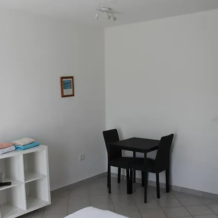 Апартаменти Yerkovic *